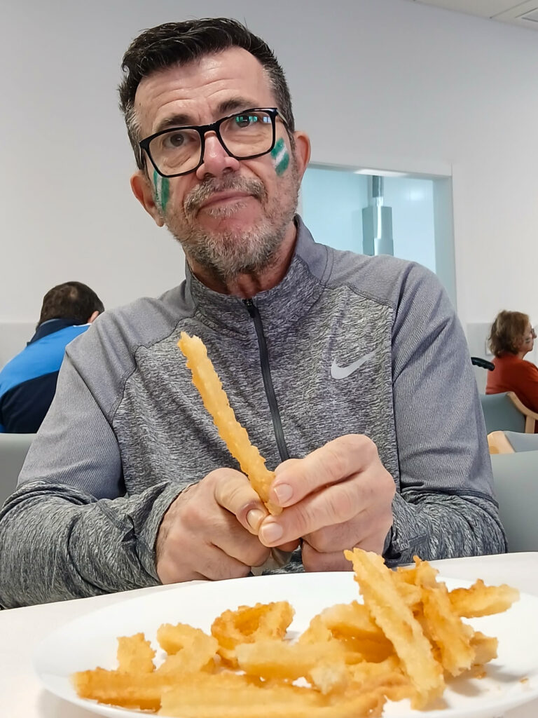 Andalucía se celebra con sabor, cultura y convivencia en el centro de Parkinson Bahía de Cádiz