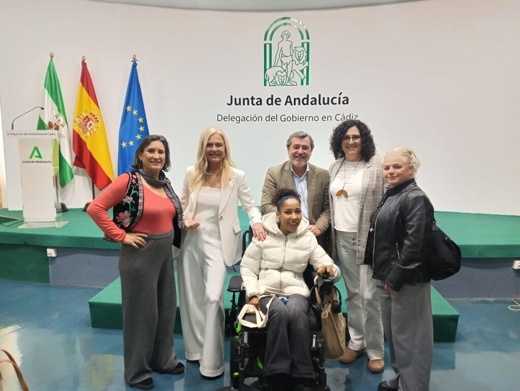 FEGADI COCEMFE y Redmudis Cádiz presentes en el acto institucional con motivo del 8M, Día Internacional de las Mujeres.