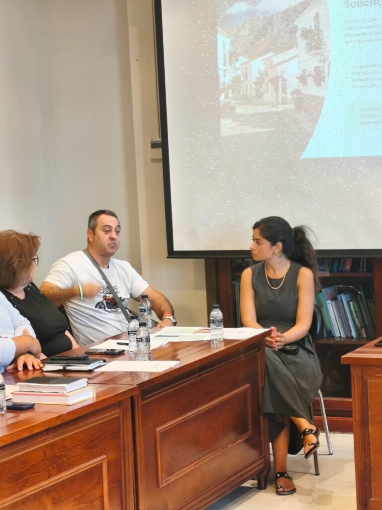 La Sierra de Cádiz impulsa un Plan Comarcal para mejorar las plazas de aparcamiento reservadas a personas con movilidad reducida